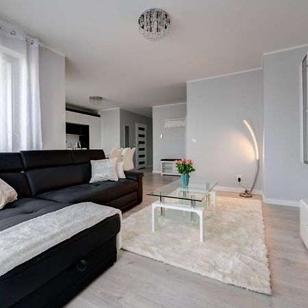 Live & Travel Apartments - Waterlane Island غدانسك المظهر الخارجي الصورة