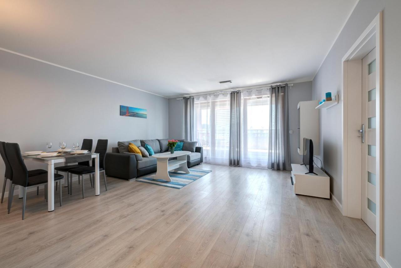 Live & Travel Apartments - Waterlane Island غدانسك المظهر الخارجي الصورة