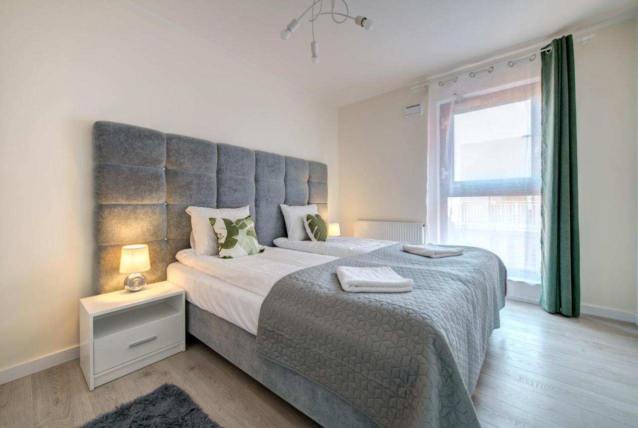 Live & Travel Apartments - Waterlane Island غدانسك المظهر الخارجي الصورة